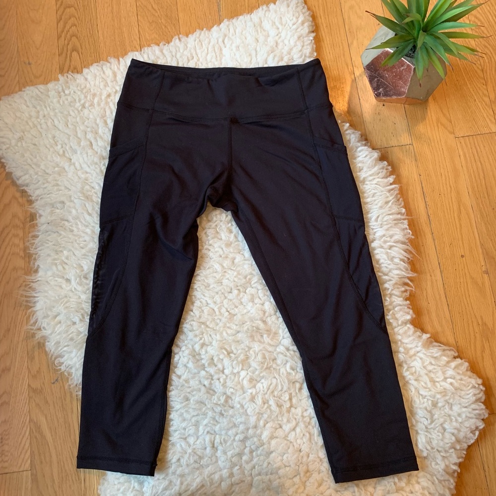 LULULEMON mesh cropped black leggings - Picture 2 of 5